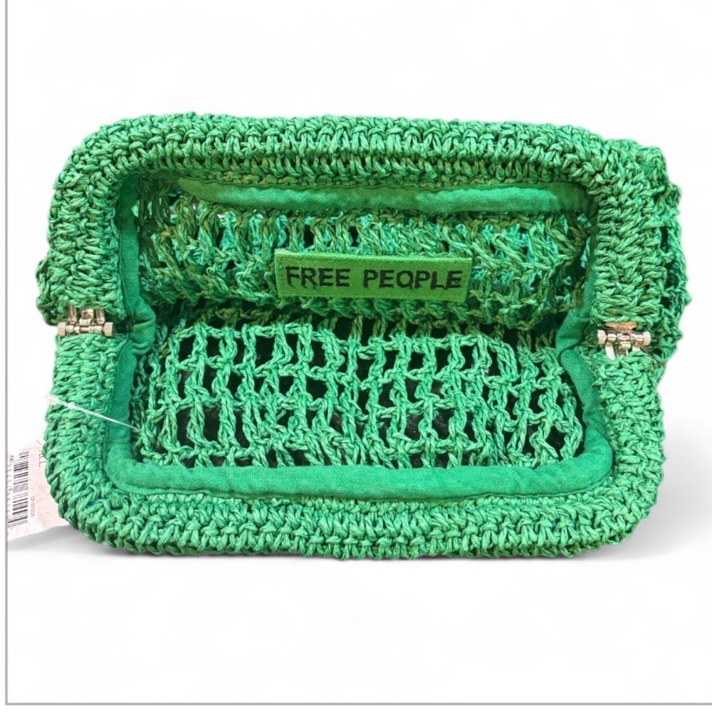 Free People Sand Bound Clutch Purse NWT - Picture 1 of 3
